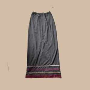 GRAY MAXI SKIRT WITH STRIPES ON BOTTOM AND SLIT IN BACK